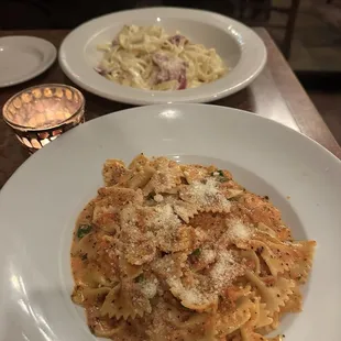 farfelle salmome and fettuccine carbonara