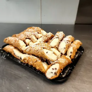 Cannolis