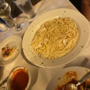 Fettuccine Alfredo
