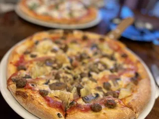 Mamma Lena Trattoria Napoletana