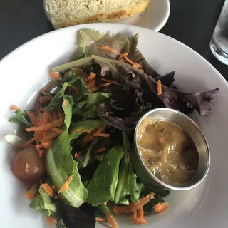 Carrot House Salad