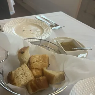 Bread with meal