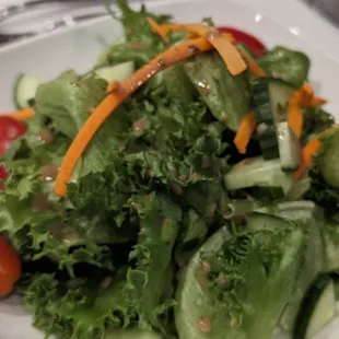 Candied Nut Green Salad
