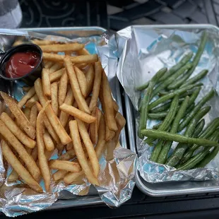 Crispy Fries &amp; Seasoned Green Beans