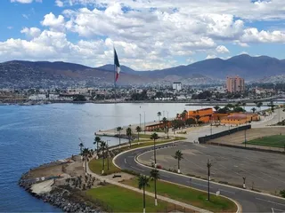 Your Vacation Finders - Dream Vacations