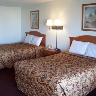 MH TravelersInn Suites Oklahoma Two DoubleBeds