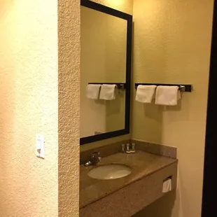 Guest Room Vanity Area