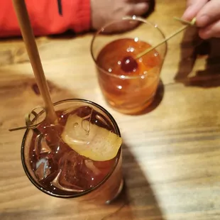 dessert, drink