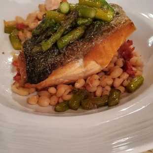 Crispy salmon