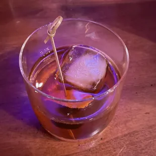 drink, oysters and mussels