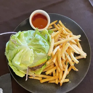I can&apos;t get enough of the Angus Burger, YUMMERS!
