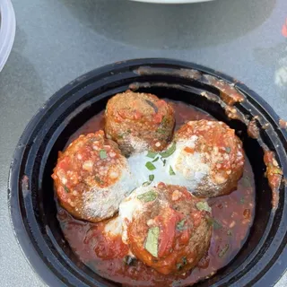 Meatballs w/ Ricotta Cheese