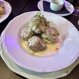 Tre Meatballs