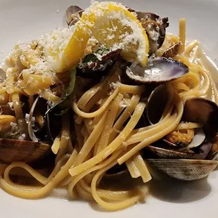 Linguila alla Vongele. Lacked flavor.