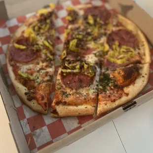 Soppressata and pepperoncini pizzia