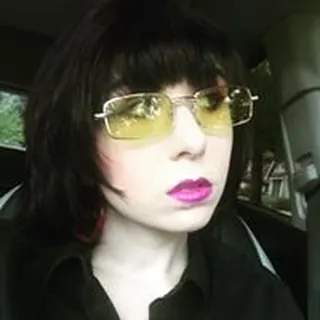 Zoë J.