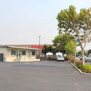 Welcome to Treasure Island Mobile Home &amp; RV Park, the premier destination for RV camping in Northern California.