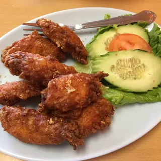 10. Golden Fried Chicken Wings