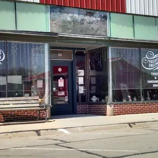 antiques &amp; collectibles.    Even a balcony with more great stuff.  And a back room for tools for guys.   Books and toys and chairs and TVs