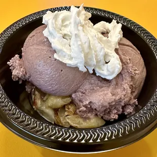Black-raspberry-chip ice cream with liege waffle and whipped cream