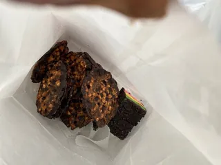 New Palace Bakery