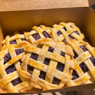 Ube hand pies