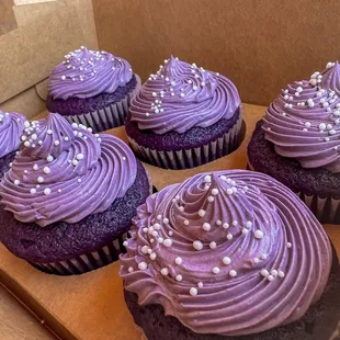 Ube cupcakes