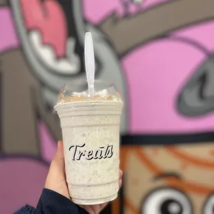 Super Crunch Brothers Milkshake Ice Cream with added puppy chow