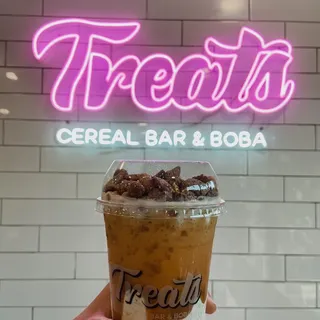 Treats Supreme Milkshake Ice Cream