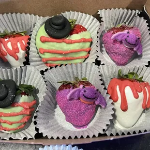 custom chocolate dipped strawberries