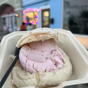 Concha Ice Cream Sandwich