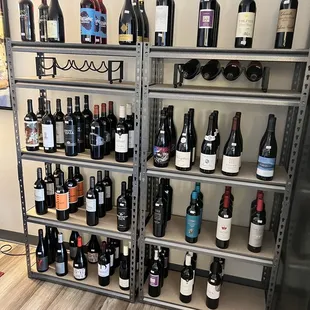 Wine shelf