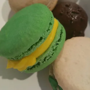 Macarons and cake balls