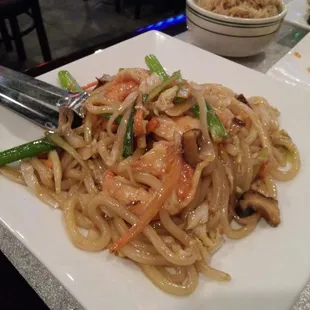Udon noodles with  shrimp