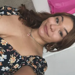 Daisy D.