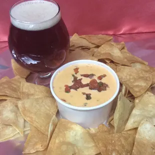 Chips and Sriracha beer queso