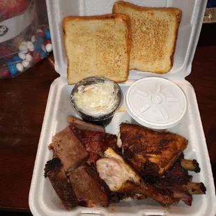 This was the best food I had a long time I went to Bono&apos;s Barbecue on jammes road and I&apos;ll never go there again.