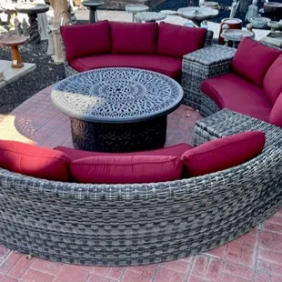 Circular seating set by Summerset