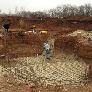 Step 1 for a gunite/concrete pool...rebar forms. Can be custom shapes