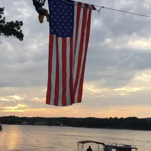 Treetop Adventures on Lake Hickory is a supporter of our troops. We offer 10% for our military guests!