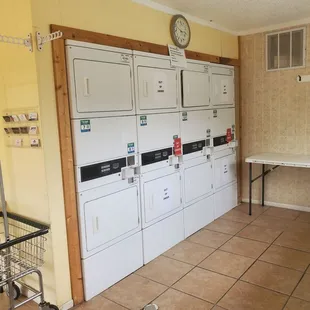 Unfortunately only half of the dryers were working