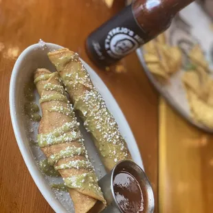 Two Taquitos (chicken)