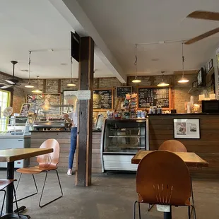 Clean, friendly, yummy. What more could you want?