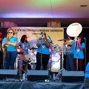 New Pinettes Brass Band