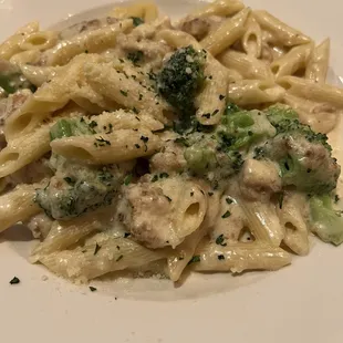 Chicken , Broccoli Ziti