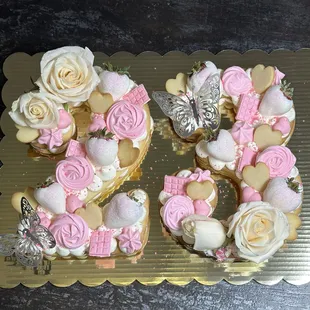 #23 cake