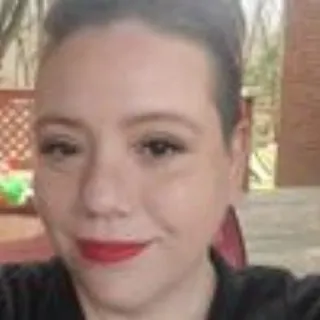 Lindsey S.