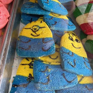 Minion cookies