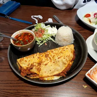 Quesadilla De Birria