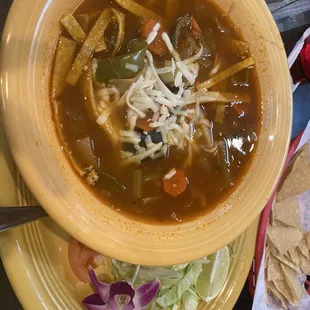 Sopa de  Tortilla